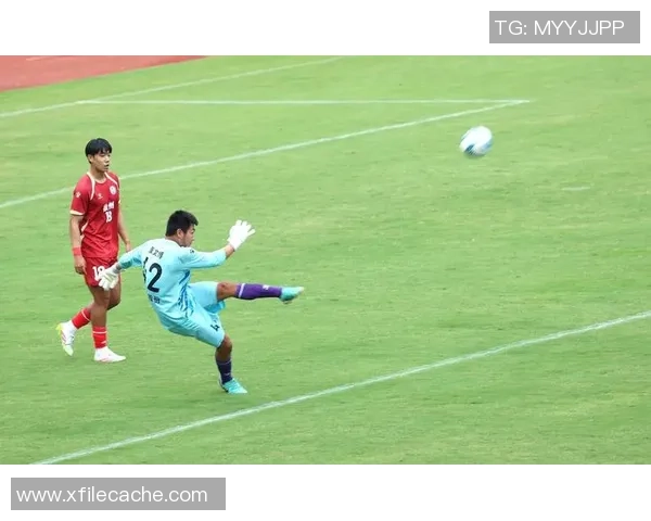 足球明星场外鞋子揭秘他们的时尚选择与个性风格