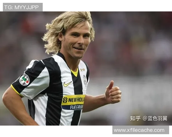 伊朗足球明星队员巴的传奇故事与辉煌成就揭秘