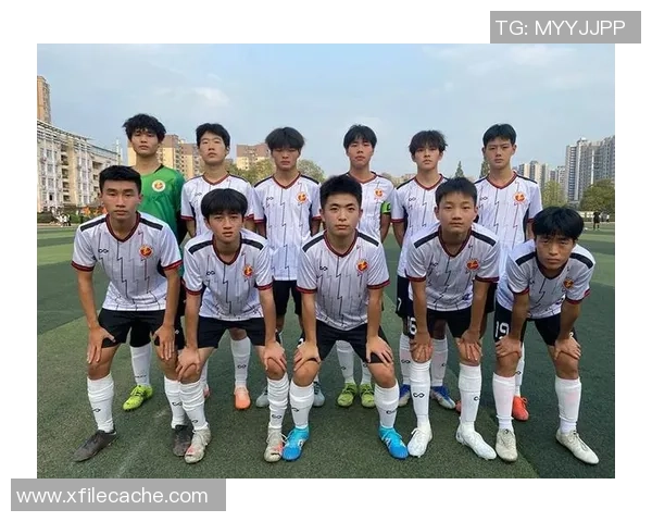 射洪足球明星盘点及其在国内外赛场上的精彩表现与成就分析 射洪足球明星盘点及其在国内外赛场上的精彩表现与成就分析